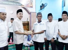 Safari Perdana, Bupati Ogan Ilir Panca Salurkan Bantuan Masjid Al-Khoiriyah