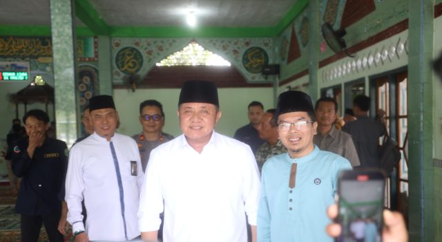Gubernur Herman Deru Ajak Warga Musi Rawas Makmurkan Masjid Lewat Safari Jumat