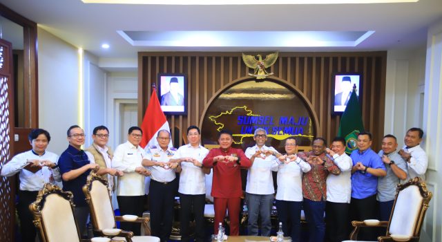 Gubernur Herman Deru Dorong Percepatan Pelabuhan Tanjung Carat untuk Urai Kepadatan Logistik Kota Palembang