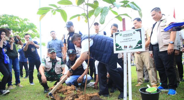 Gubernur Herman Deru Ajak Generasi Muda Jaga Hutan di Festival Kehutanan UIN Raden Fatah