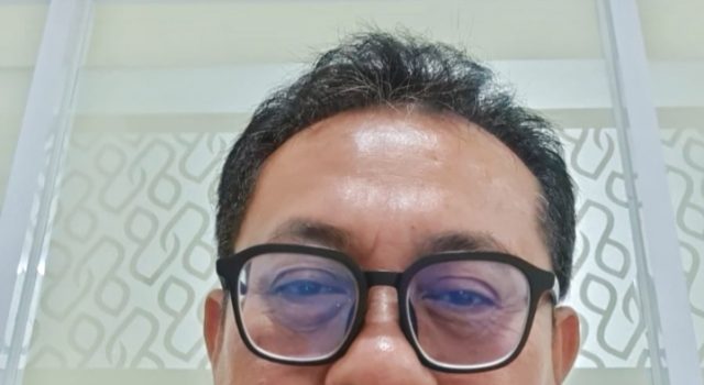Geliat Bayang-Bayang Sang Mantan