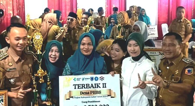 Wabup Lahat Widia Ningsih, Apresiasi Lomba Posyandu Berprestasi