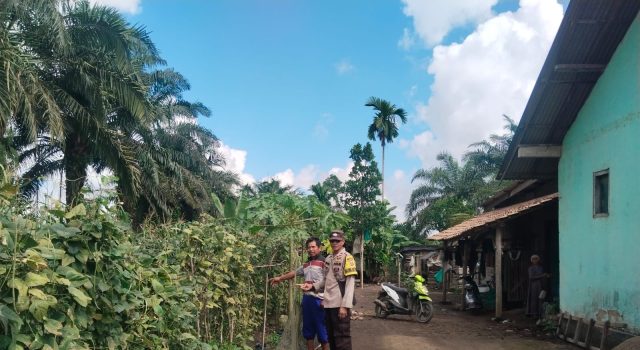 Bhabinkamtibmas Polsek Muara Padang, Gerakkan Program P2B di Desa Tirta Jaya