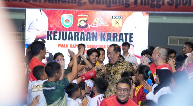 Wagub Cik Ujang Tegaskan Komitmen Pembinaan Atlet saat Buka Kejuaraan Karate Piala Kapolda Sumsel 2026