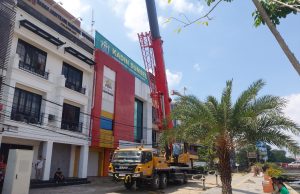 Tidak Diberi Izin, Diduga PT Protelindo Pasang Paksa Antena di Atas Gedung Kantor BANI Palembang