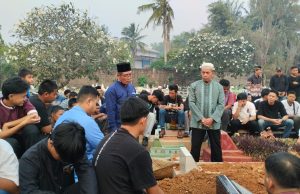 Agus Cik Meninggal Mendadak “Memberi” Pelajaran Penting Bagi Kita: Ajal Tak Menunggu Tobat, Tobat Tak Menunggu Ajal