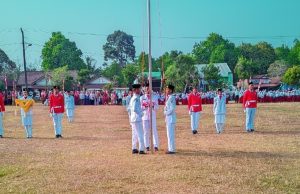 Peringati HUT ke-81 RI Warga Desa Tambahasri Gelar Upacara Bendera: Pupuk Semangat Nasionalisme dan Kebersamaan dengan Berbagai Lomba
