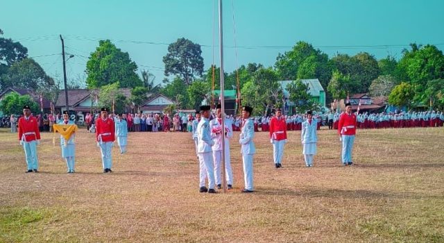Peringati HUT ke-81 RI Warga Desa Tambahasri Gelar Upacara Bendera: Pupuk Semangat Nasionalisme dan Kebersamaan dengan Berbagai Lomba