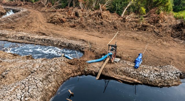 Perkuat Pencegahan Karhutla, PT RHM Terapkan Sistem Injeksi Air di Lahan Gambut