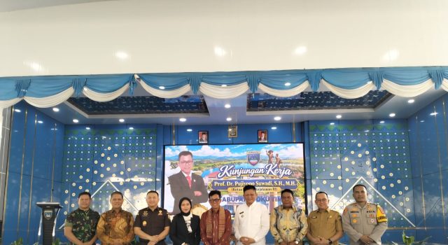 Bupati OKU Timur Sambut Ketua Komisi Kejaksaan RI di Bumi Sebiduk Sehaluan