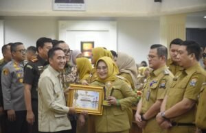 Wali Kota Palembang Beri Penghargaan Unit Pelayanan Publik Berprestasi 2026, Inilah Instansinya…