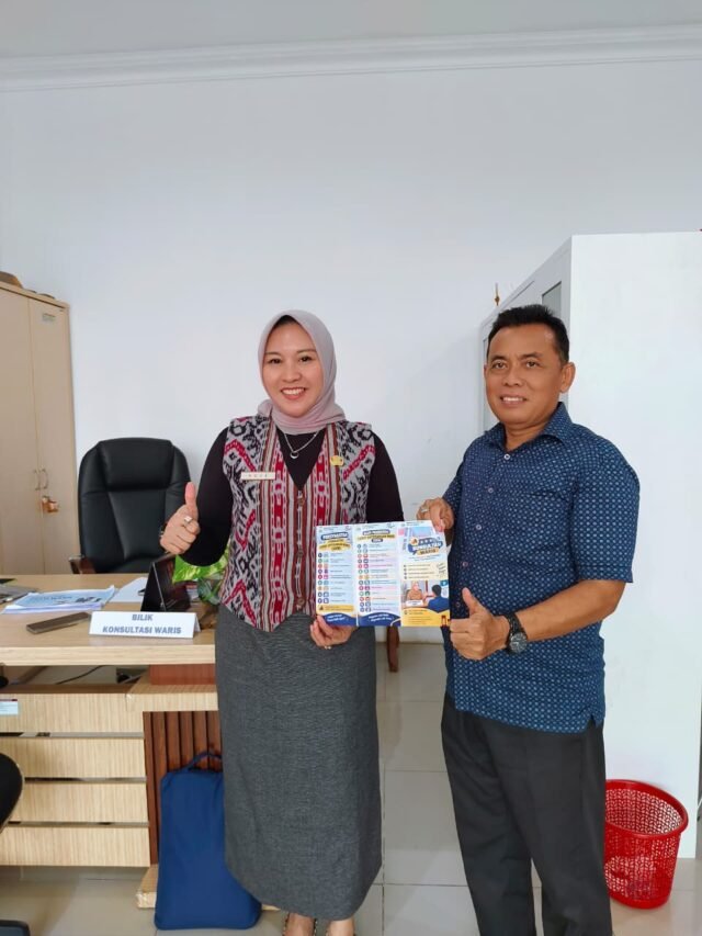 tentang waris--foto utama